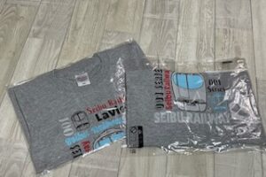 ラビューTシャツ