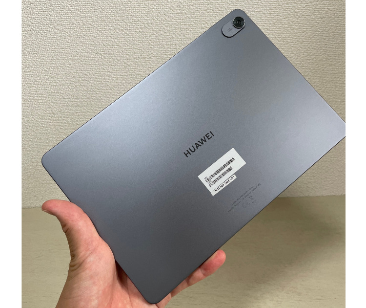 2023年8月24日11:00にHUAWEI MatePad11.5(ファーウェイメイトパッド)の予約販売の発表がありました。 HUAWEI MatePad11.5(ファーウェイメイトパッド)の 正式の発売日は2023年8月28日となっています。 これからHUAWEI MatePad11.5(ファーウェイメイトパッド)の 購入を考えている方の参考になればと思います。 今回は HUAWEI MatePad11.5(ファーウェイメイトパッド)の商品レビューします。