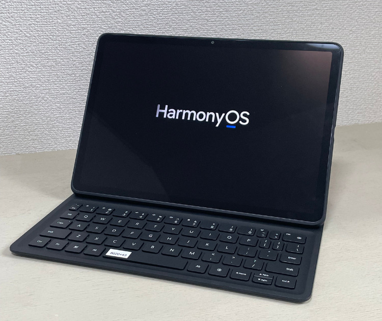 2023年8月24日11:00にHUAWEI MatePad11.5(ファーウェイメイトパッド)の予約販売の発表がありました。 HUAWEI MatePad11.5(ファーウェイメイトパッド)の 正式の発売日は2023年8月28日となっています。 これからHUAWEI MatePad11.5(ファーウェイメイトパッド)の 購入を考えている方の参考になればと思います。 今回は HUAWEI MatePad11.5(ファーウェイメイトパッド)の商品レビューします。